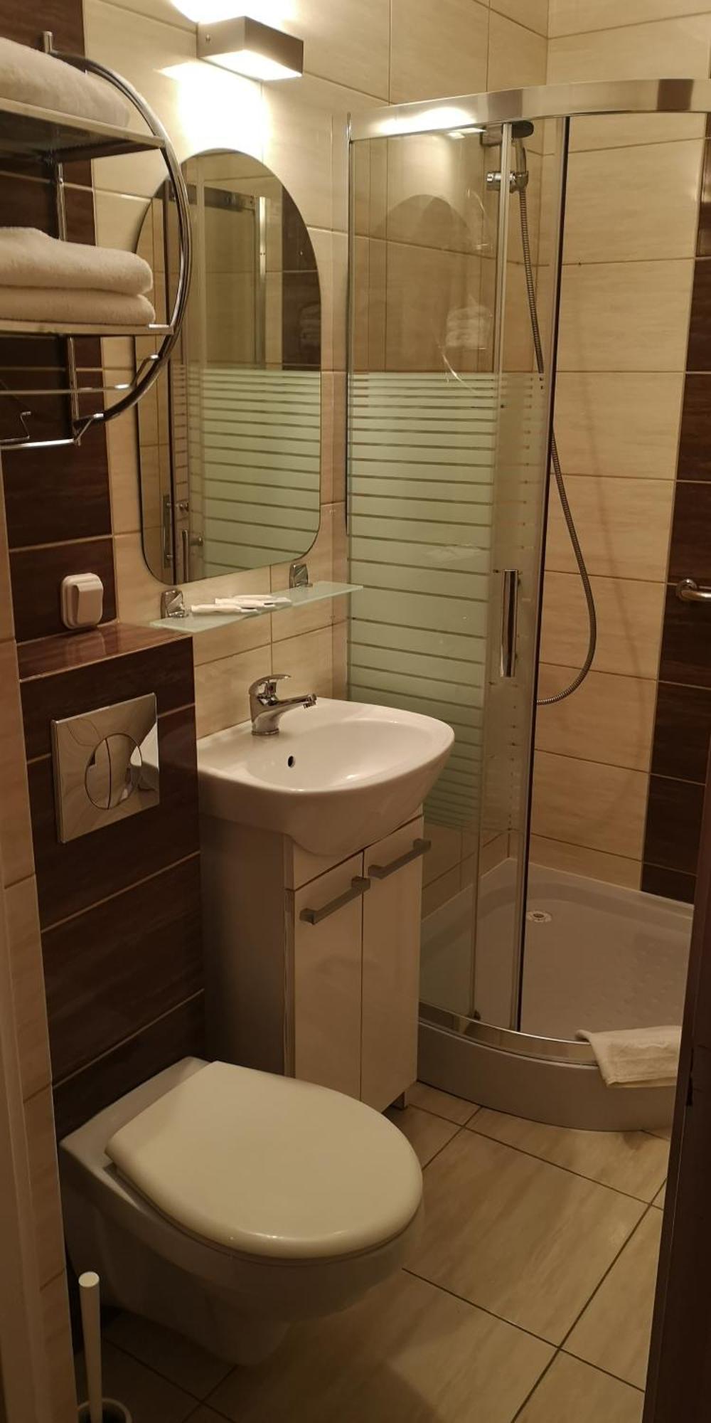Dom Wczasowy Nadrzecze Bed and Breakfast Brok Rum bild