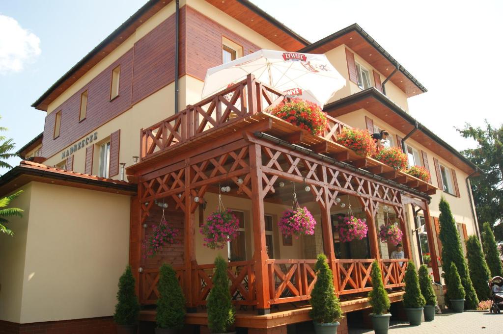 Dom Wczasowy Nadrzecze Bed and Breakfast Brok Exteriör bild