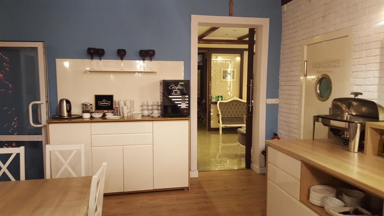 Dom Wczasowy Nadrzecze Bed and Breakfast Brok Exteriör bild